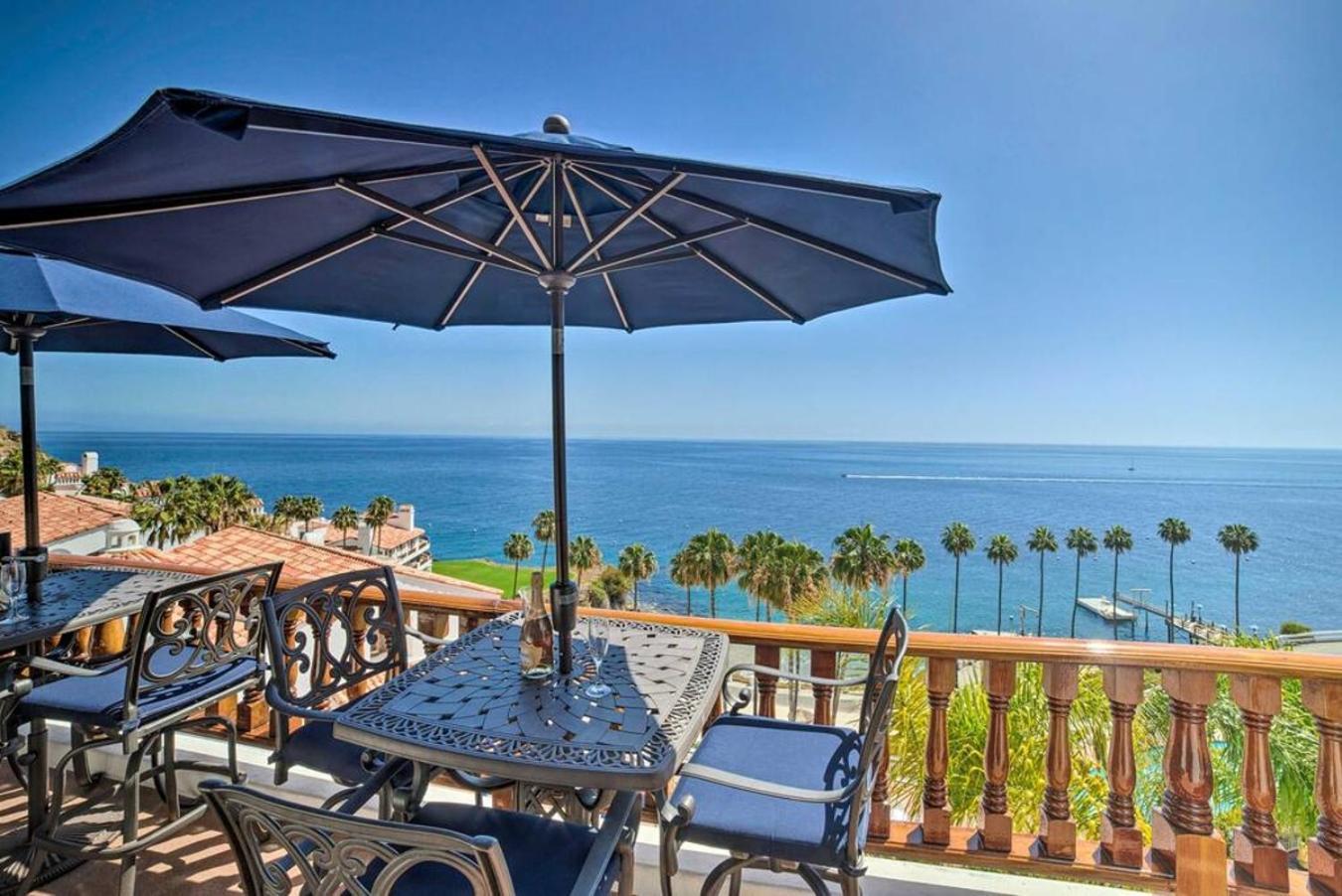 Lux Oceanfront Villa With Breathtaking Views Авалон Екстериор снимка