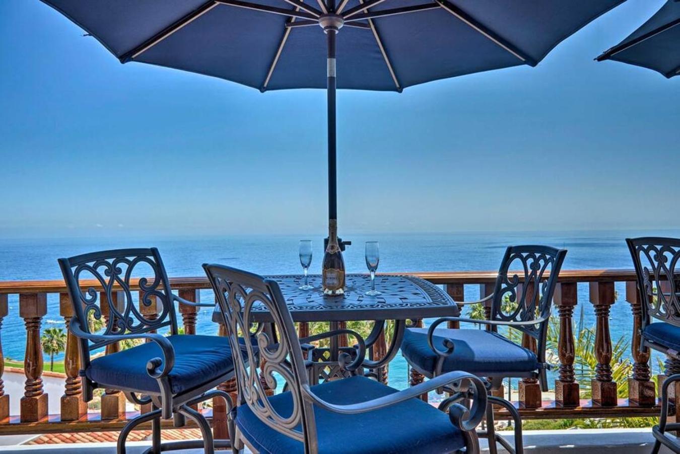 Lux Oceanfront Villa With Breathtaking Views Авалон Екстериор снимка