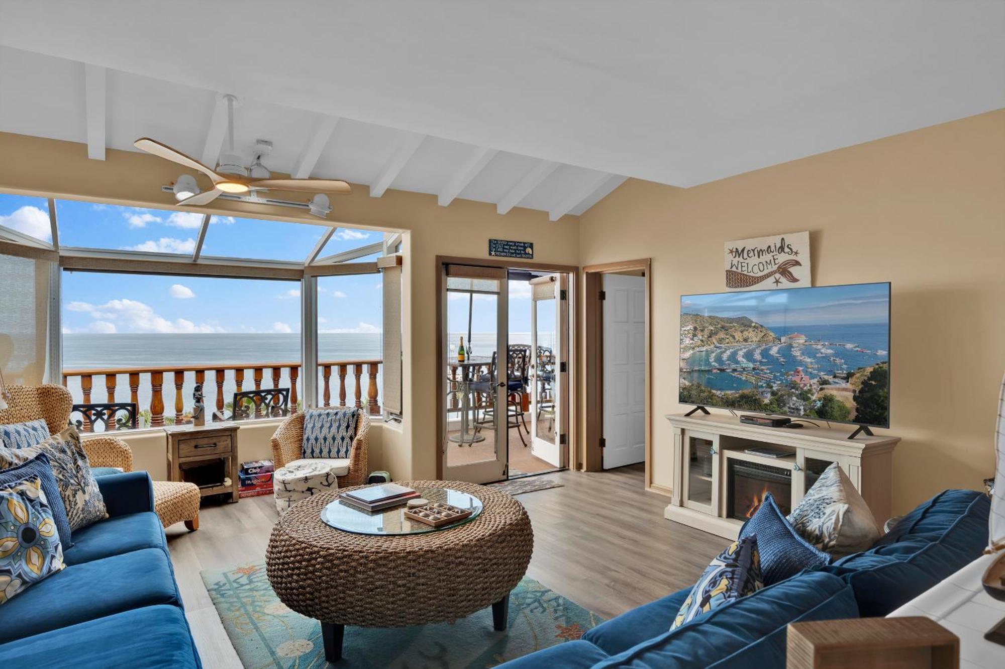 Lux Oceanfront Villa With Breathtaking Views Авалон Екстериор снимка