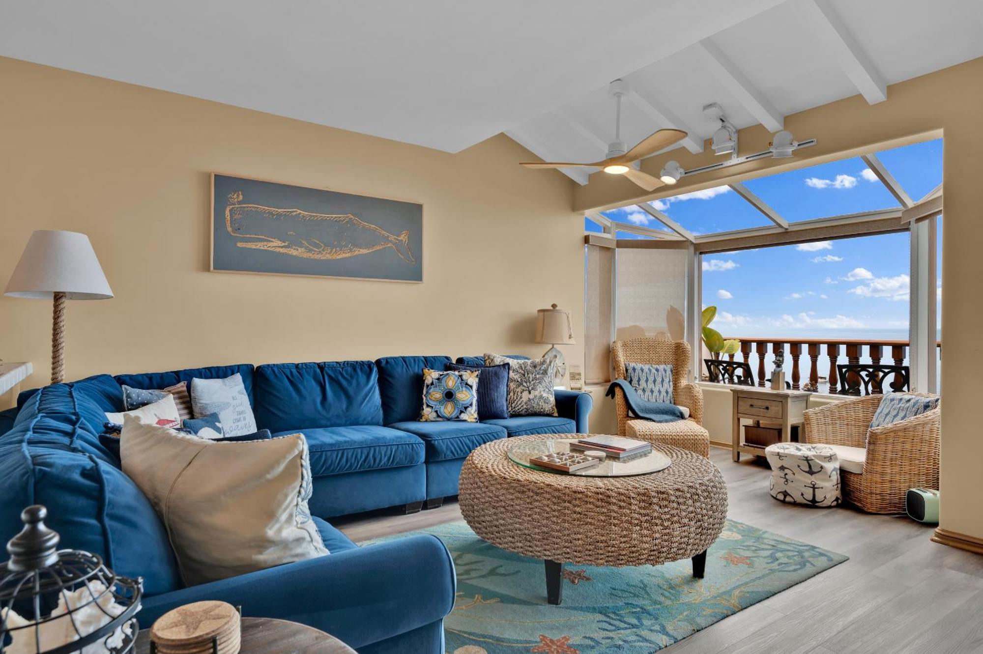 Lux Oceanfront Villa With Breathtaking Views Авалон Екстериор снимка